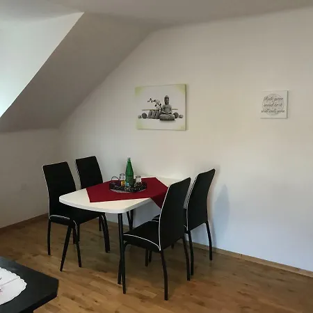 Konukevi Haus Anna *
